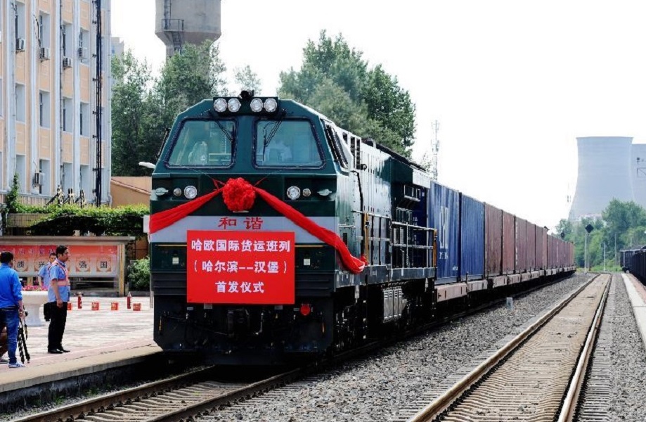 راه اندازی اولین قطار باری چین به ایران
